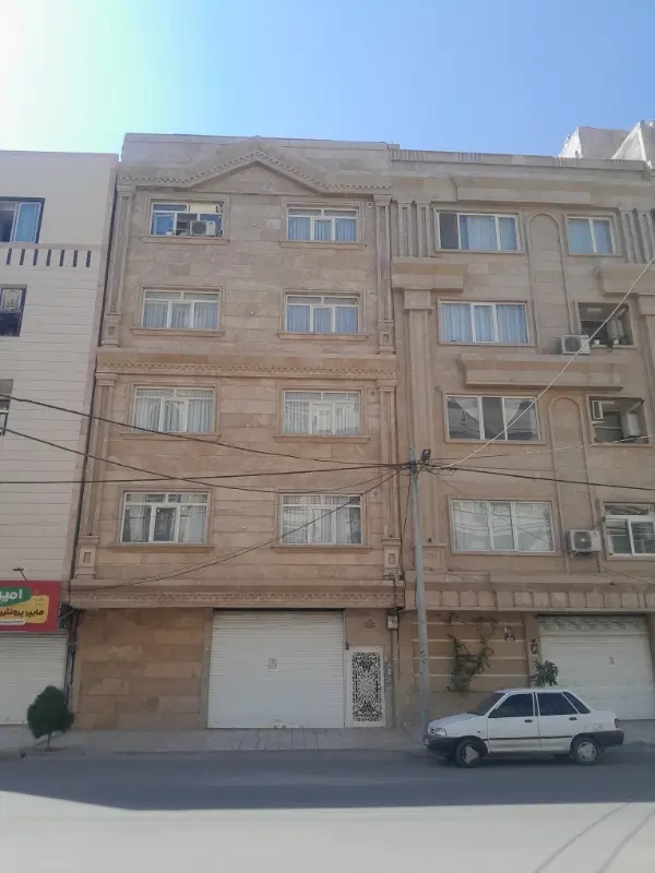 یک واحد اپارتمان تک واحد دوسر نور