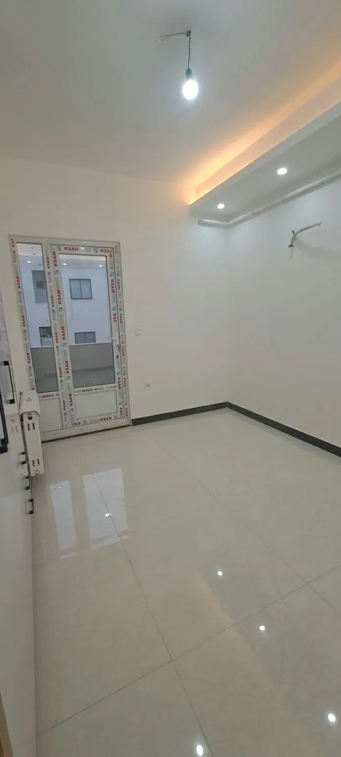 واحد مسکونی نوساز واقع در سام (رشت) ۴ طبقه ۴ واحد