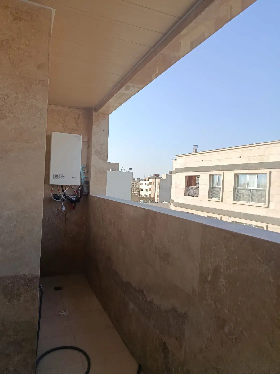 رهن کامل آپارتمان دوخوابه صفر کلید نخورده120متری