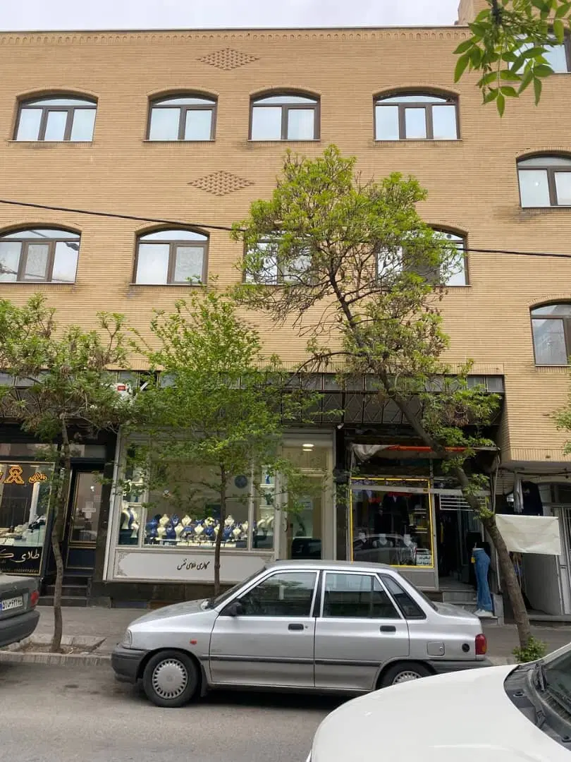مغازه طلافروشی در اول خیابان جدیری شمال