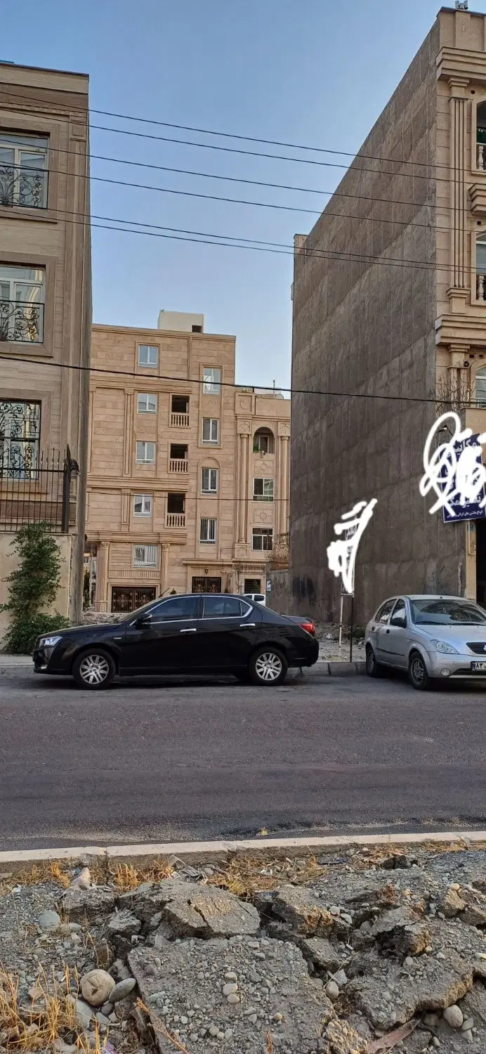 ۱۸۸ متر زمین دو کله قابلیت تجاری ومسکونی، شهرک صدف