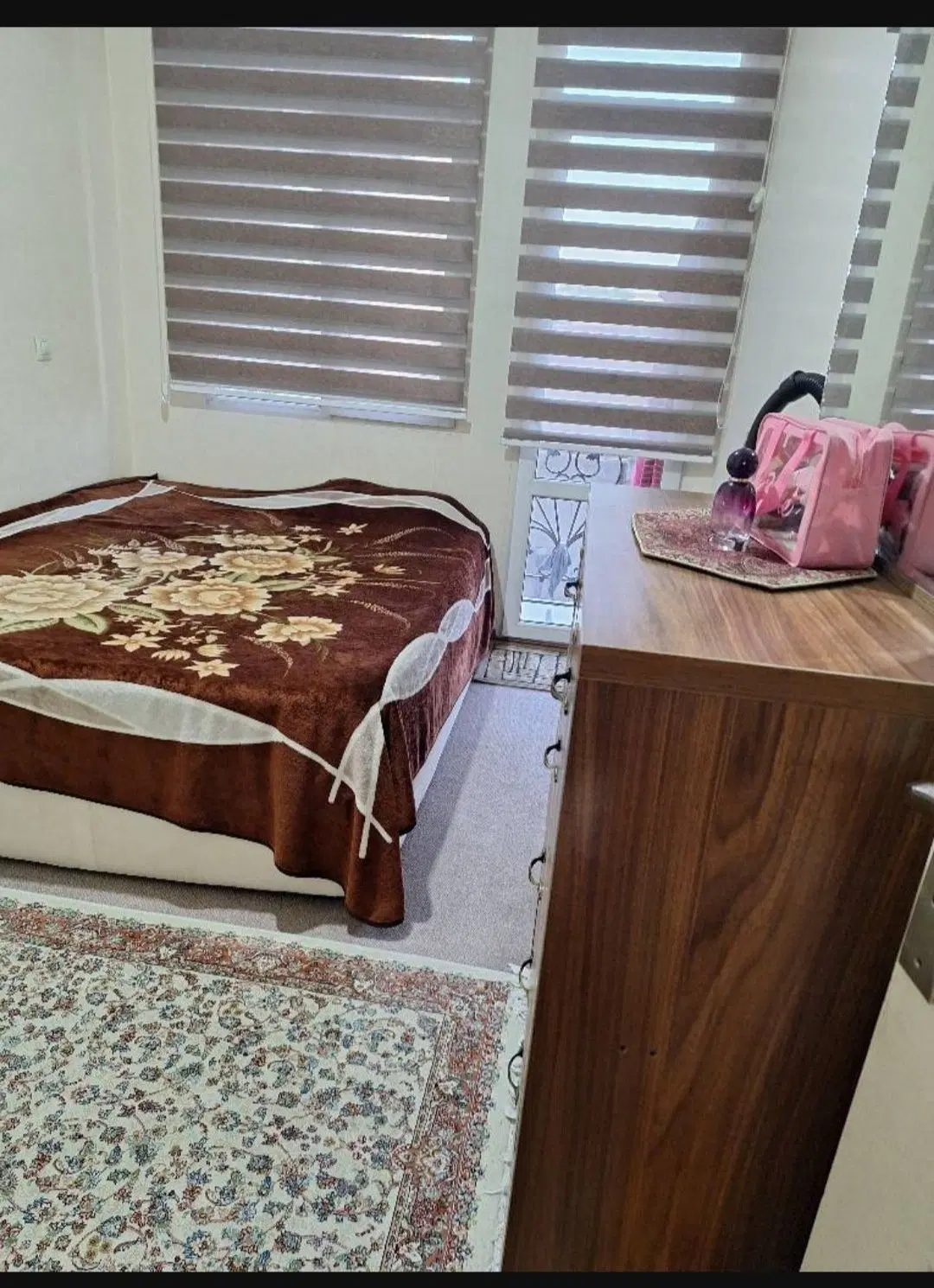 98 متر * با پـارکـیـنـگ آسـانـسـور * جمهوری