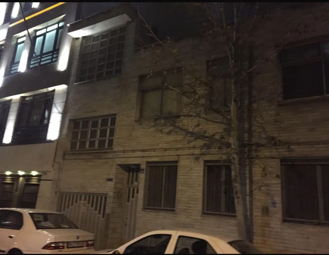 300 متر فروش ویلای تهرانپارس قنات کوثر