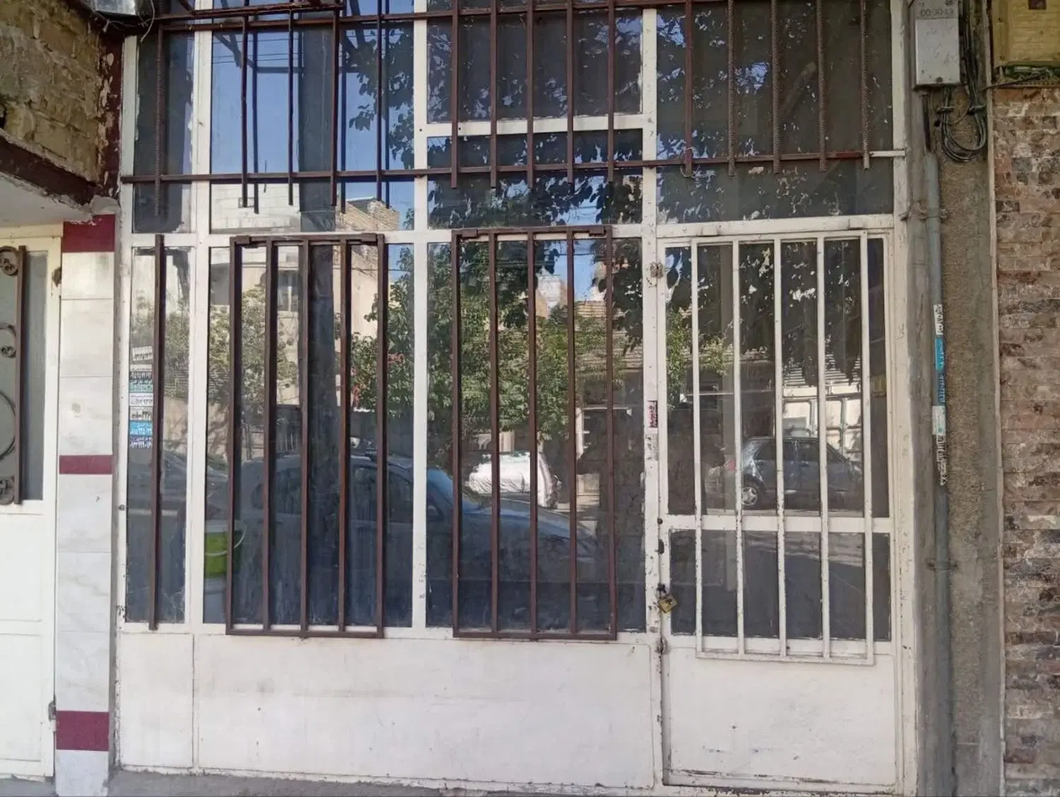 مغازه 12 متری