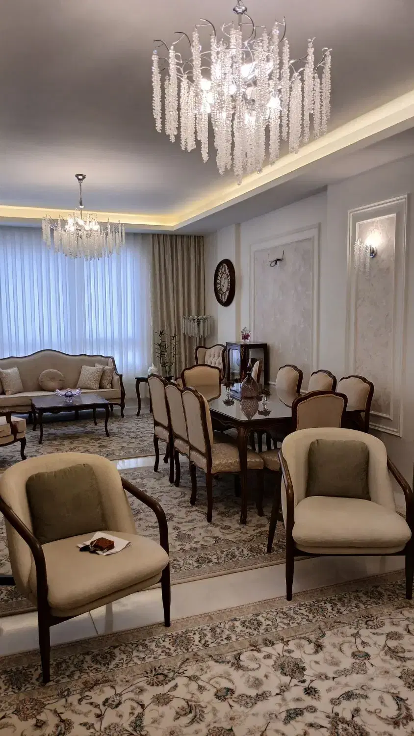 آپارتمان ۱۲۶ متری تک واحدی