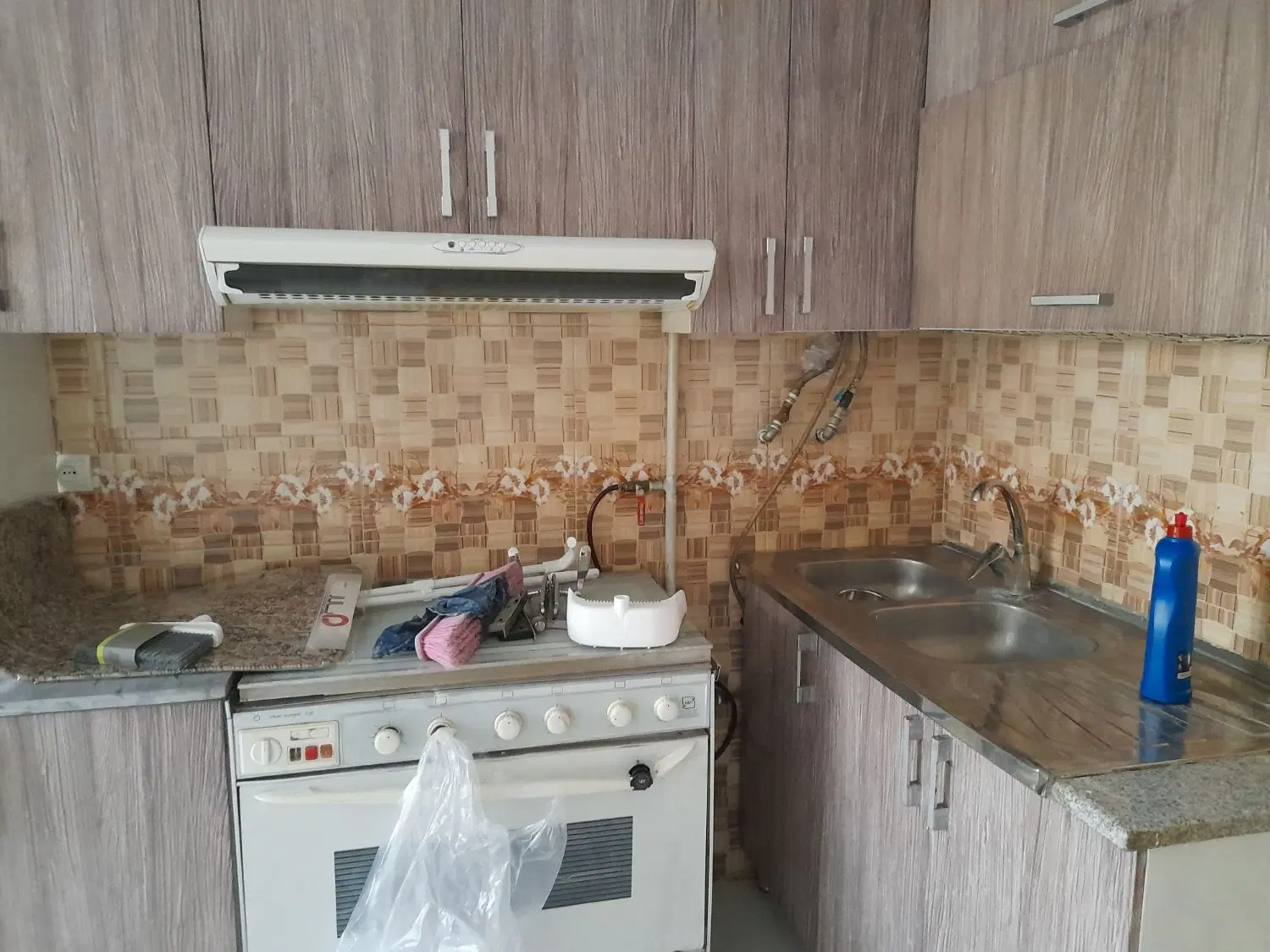 خانه مسکونی ۵۰ متری در بست
