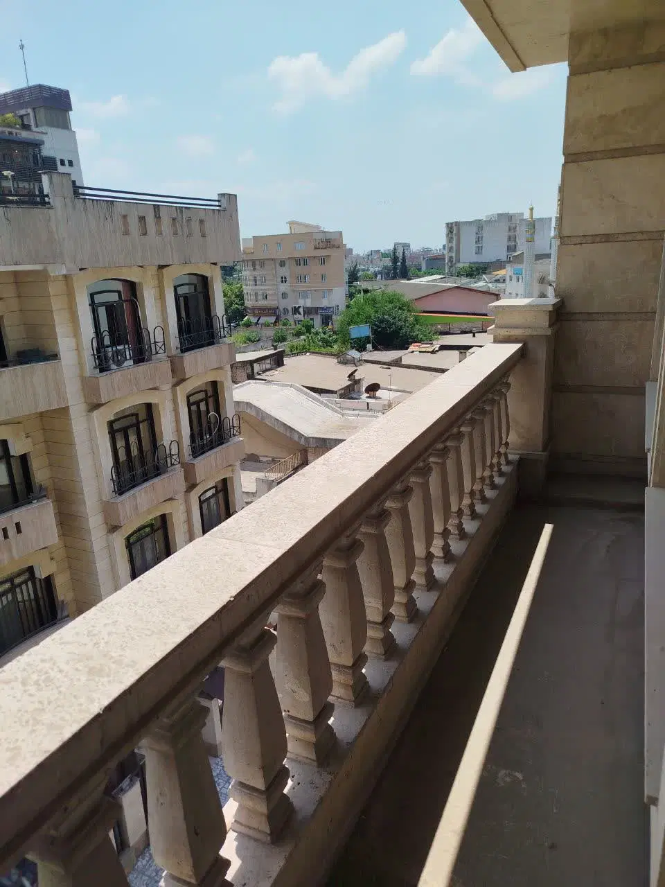 فروش 115متری شمشیربند