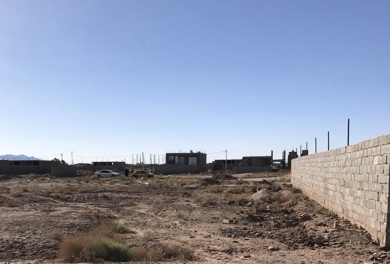 زمین زنگی آباد