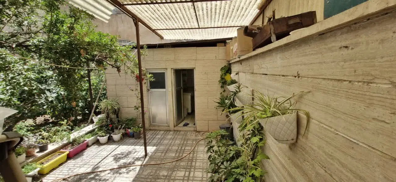 فروش خانه ۶۸ متری همراه با حیاط