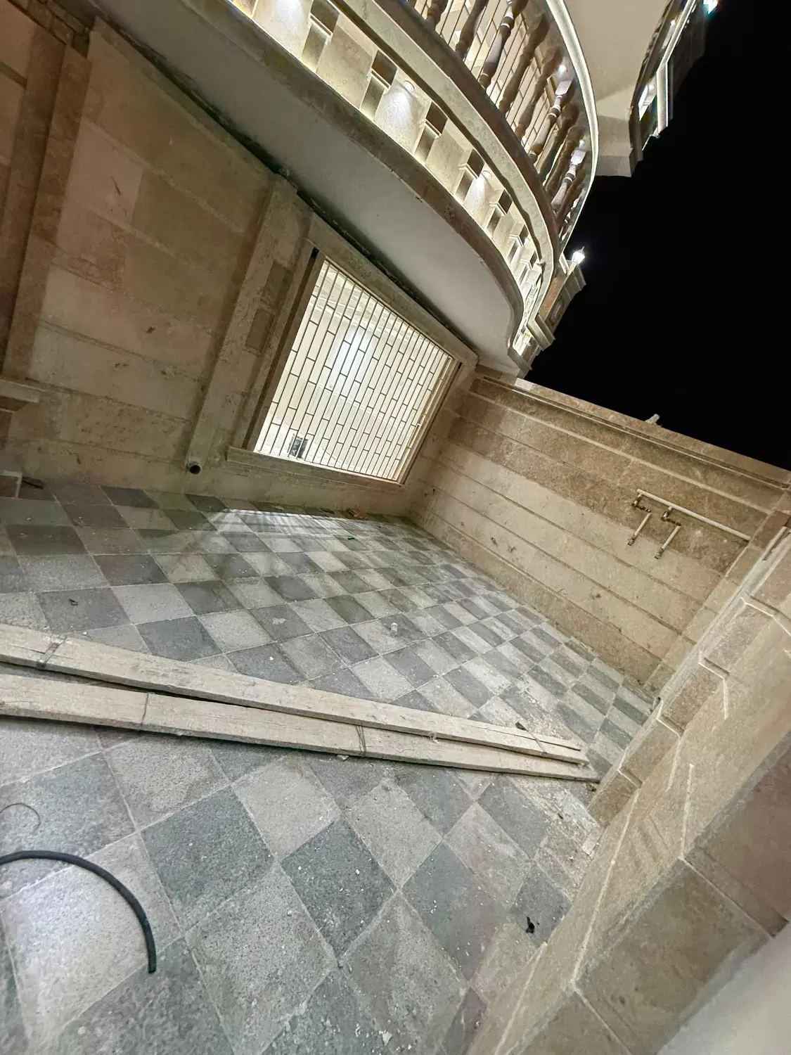 منزل ۲ طبقه شیک سجادشهر
