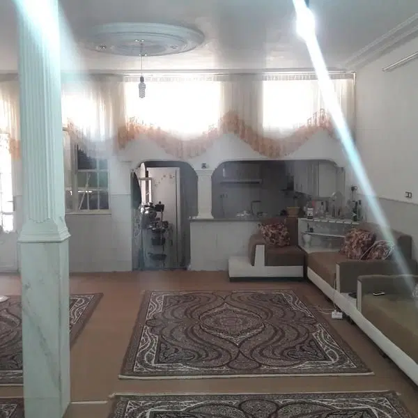 اجاره زیر زمین با روشنایی مناسب