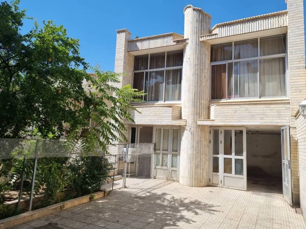 فروش خانه ویلایی شهرک انقلاب