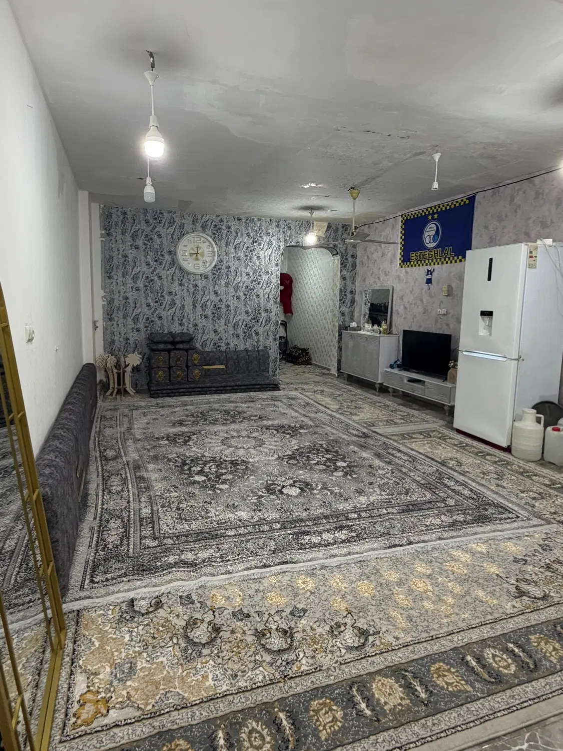۵۸ متری طبقه بالا ویلایی