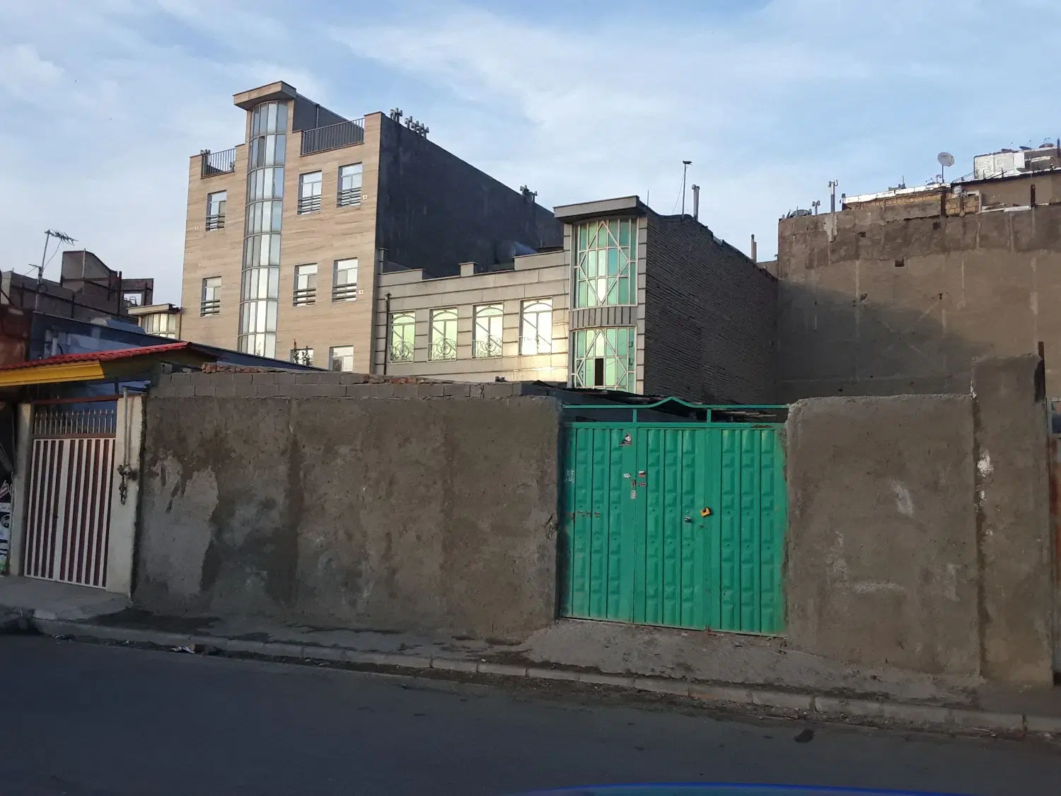 زمین بهر سیابند تجاری مسکونی