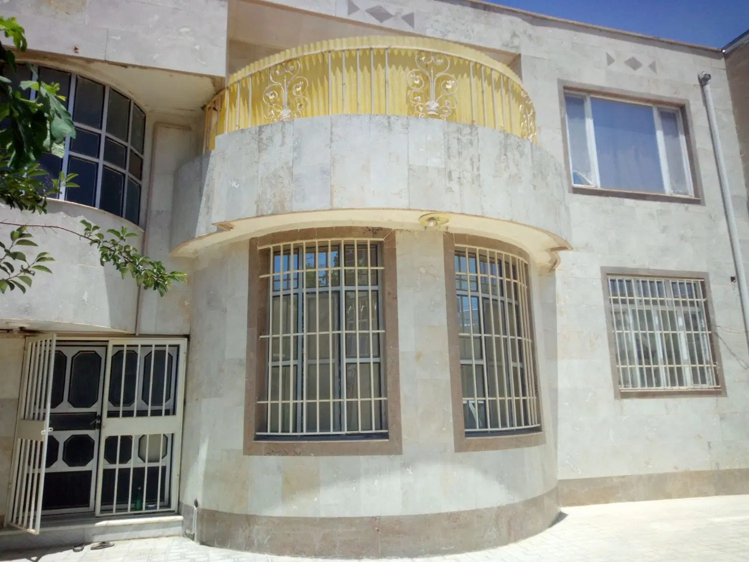 فروش منزل ویلایی شهرک معلم