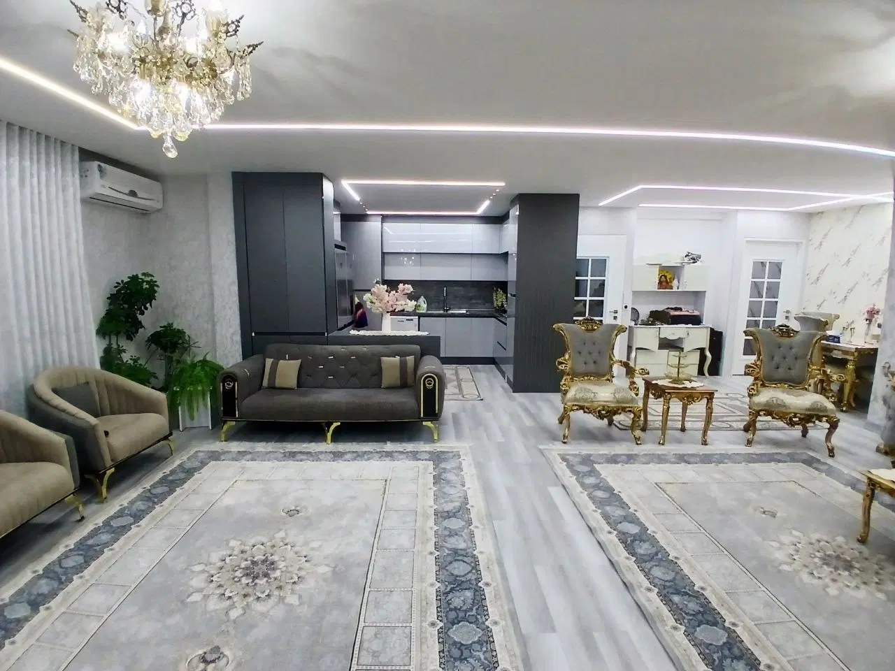 خریدوفروش آپارتمان در شهرک ساحلی دادگستری شهرداری
