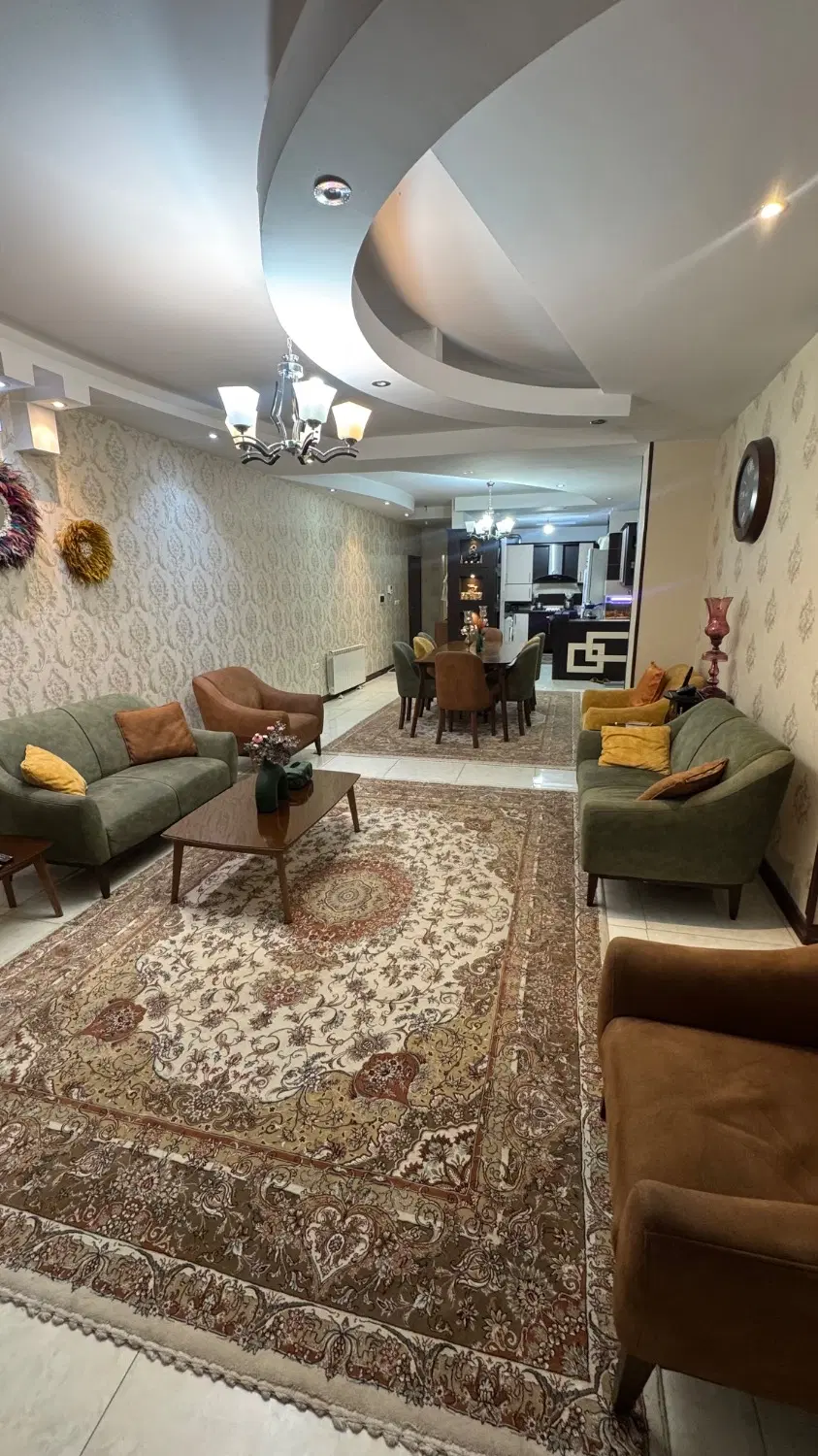 آپارتمان ۱۳۵ متری فول امکانات