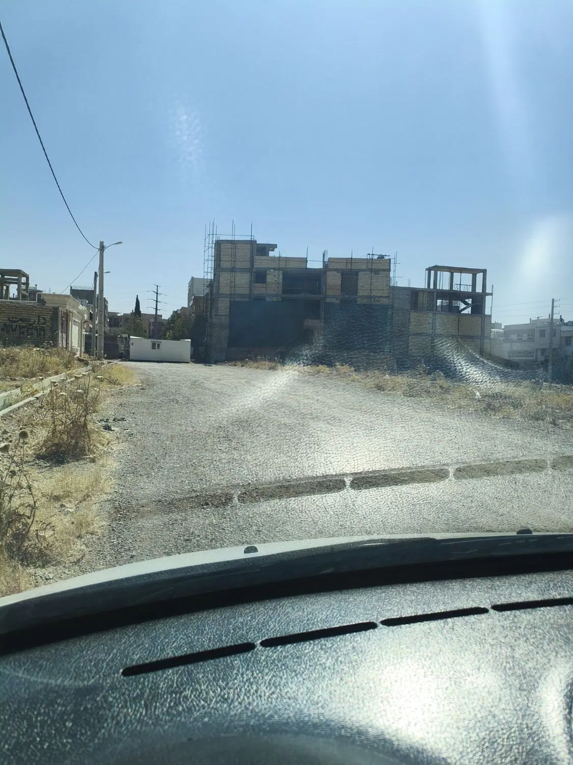 زمین ۲۶۰ متری دو بر تجاری مسکونی فاز یک