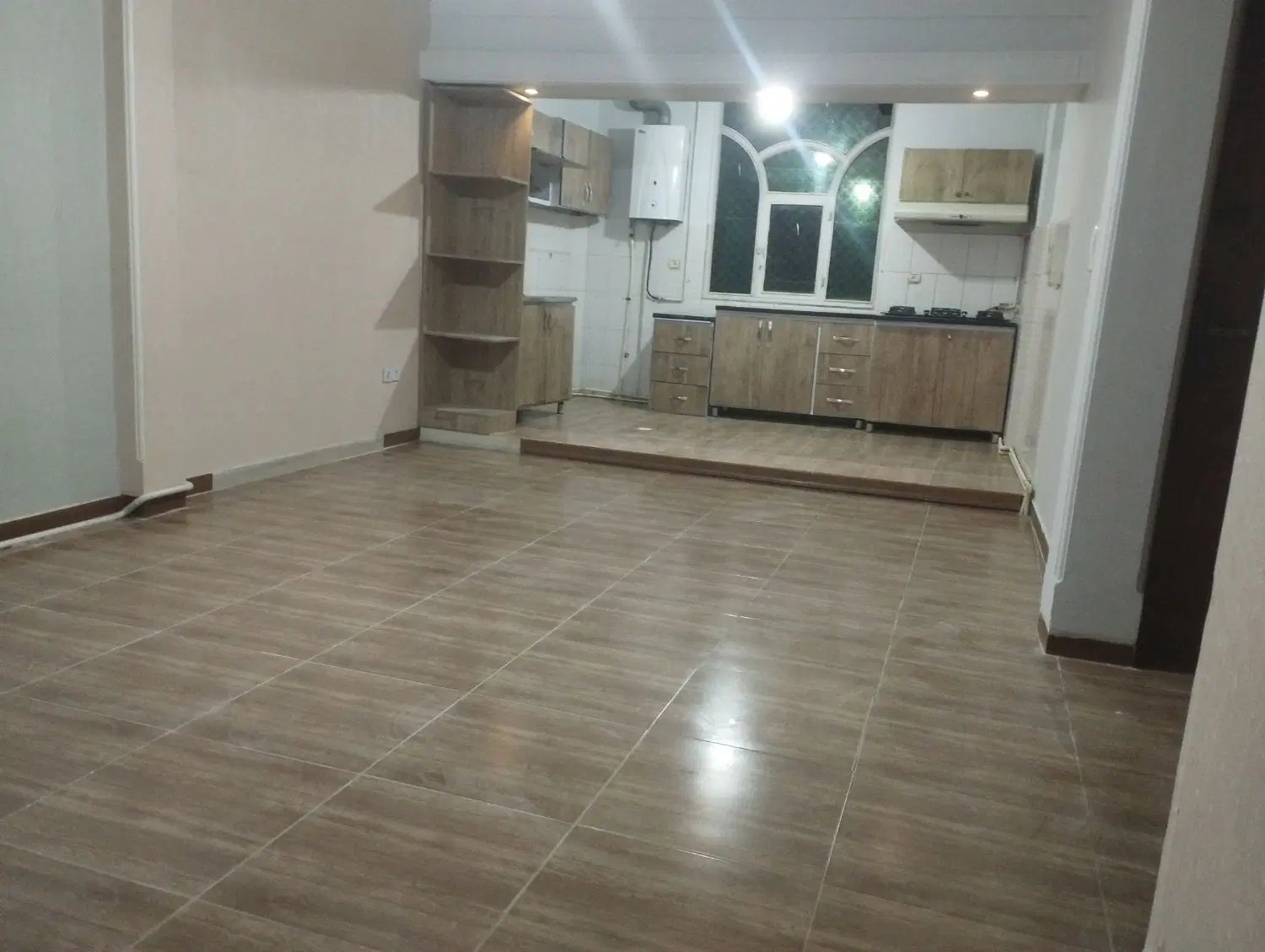 آپارتمان 60 متری با پارکینگ اختصاصی