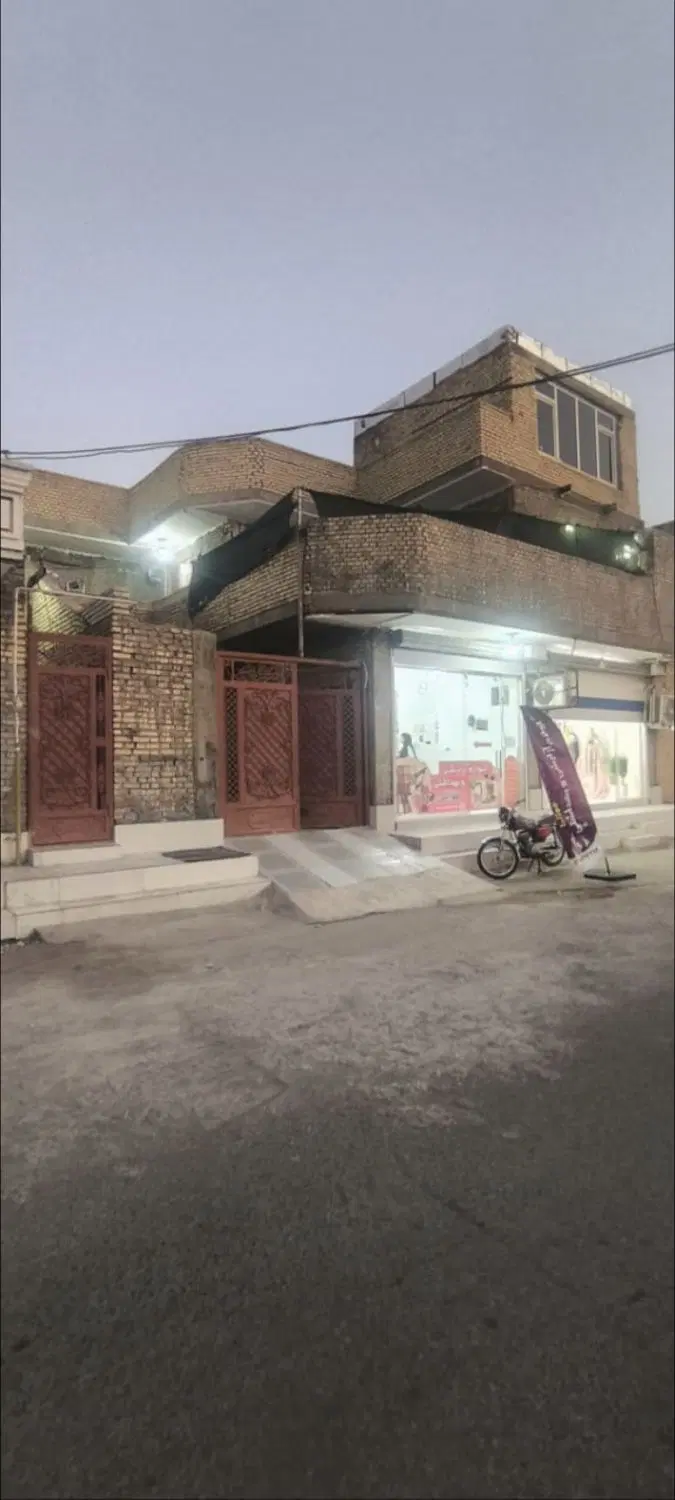 منزل مسکونی وتجاری اهل جرف جنب مسجد ام البنین