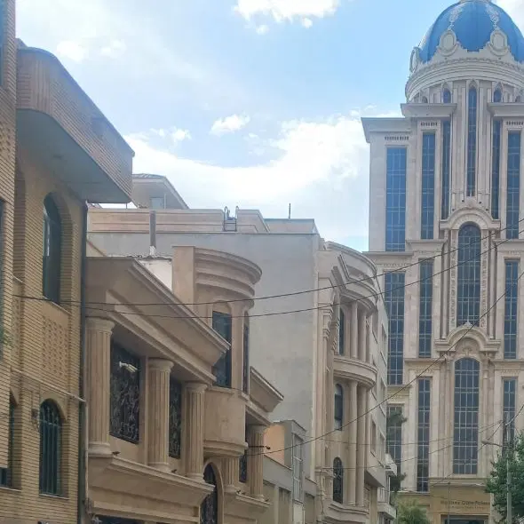 خانه ویلایی فرهنگیان فاز ۱ بر خیابان