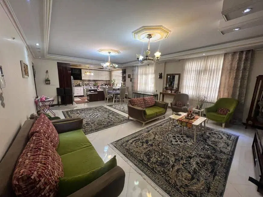 ۷۷ متر ۲ خواب_ صد دستگاه_پارکینگ_ انباری_خوش نقشه