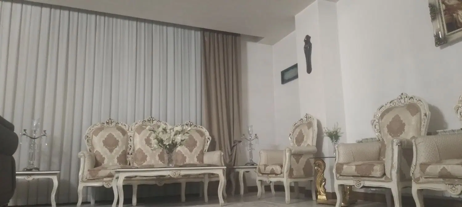آپارتمان فول امکانات لوکیشن عالی