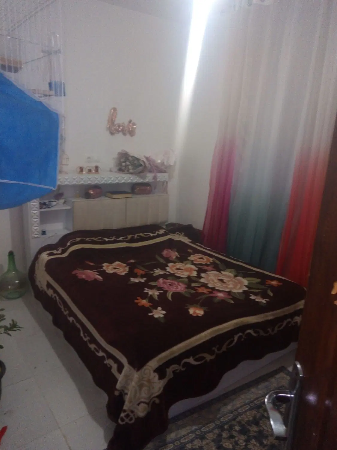 خونه دو خوابه ماشین رو مستقل