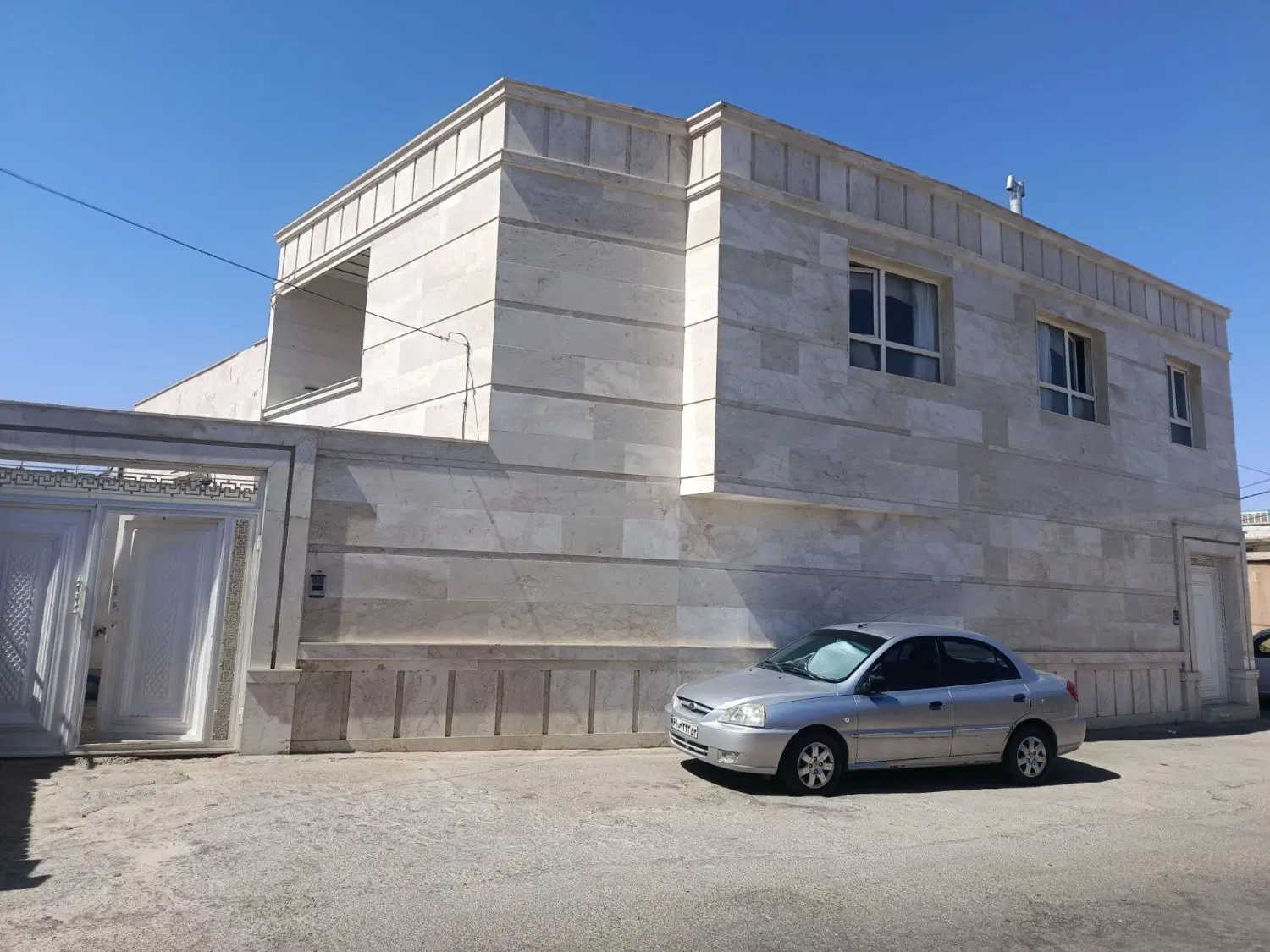 منزل مسکونی فروشی