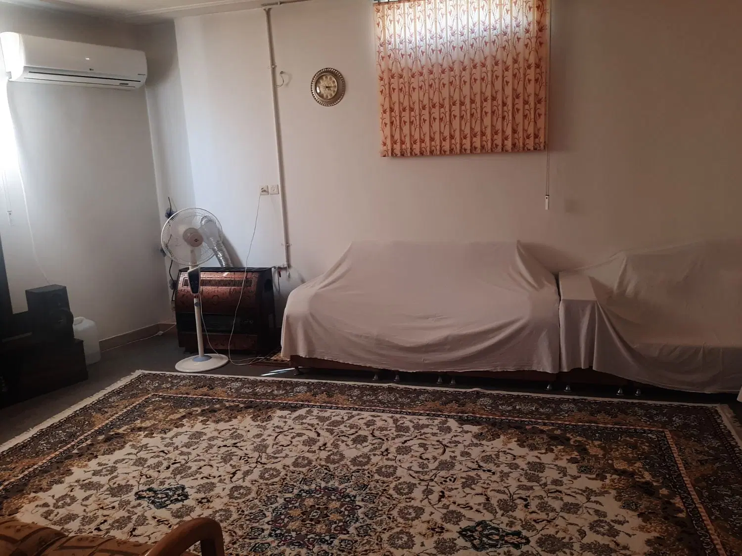 منزل ۱۵۰متربرخیابان اصلی
