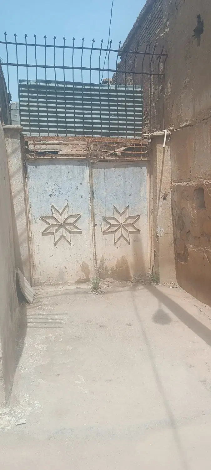 خانه کلنگی آستانه