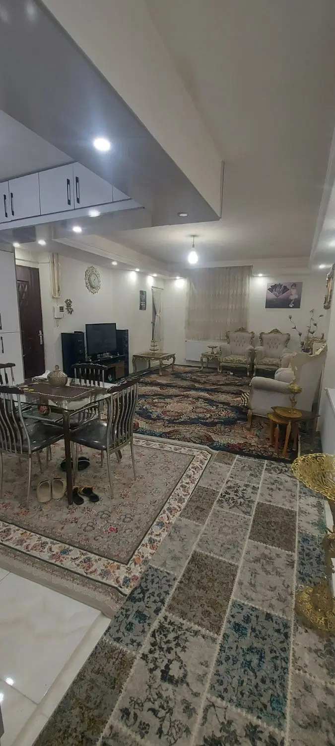 ۹۶ متر دارای کد رهگیری معتبر