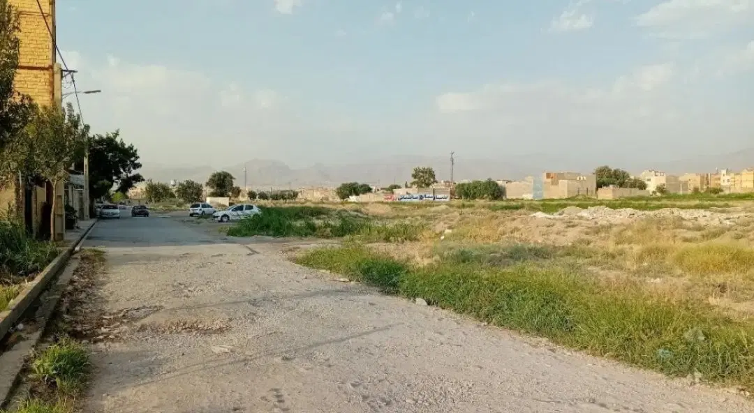 زمین اق تپه چهارم