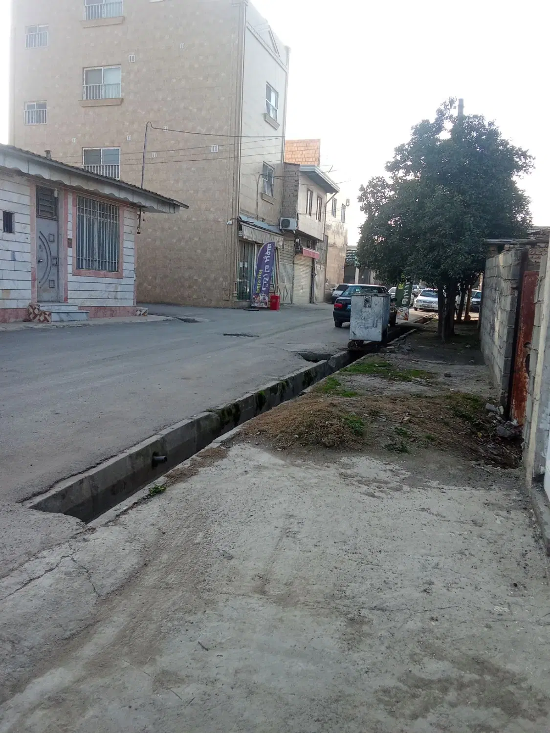 ملک ششصد متری با سند