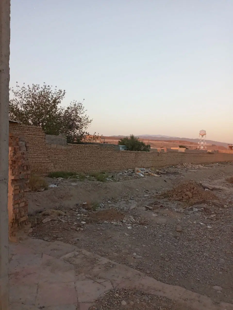زمین ۱۹۷ متر کبود گنبد پاکدشت