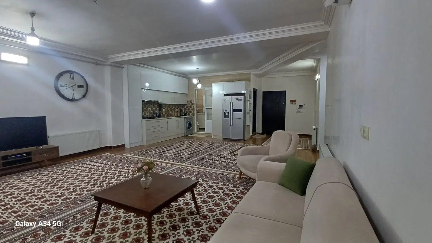 آپارتمان ۱۱۲ متری پاسداران