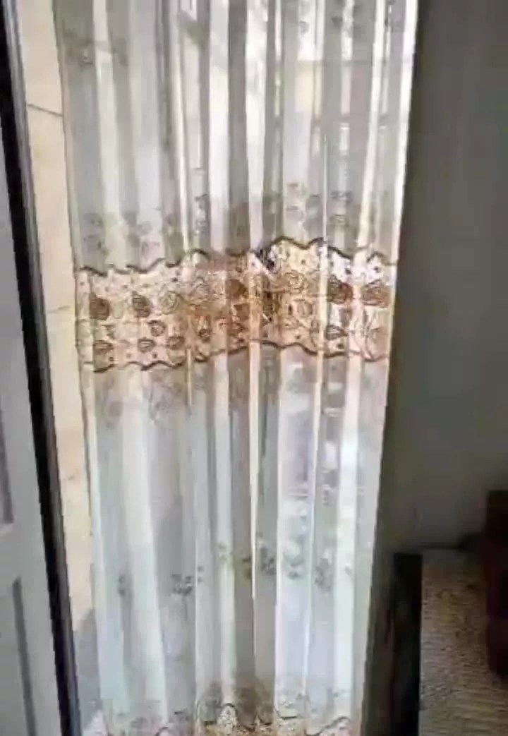 ملک دو طبقه - مستقل