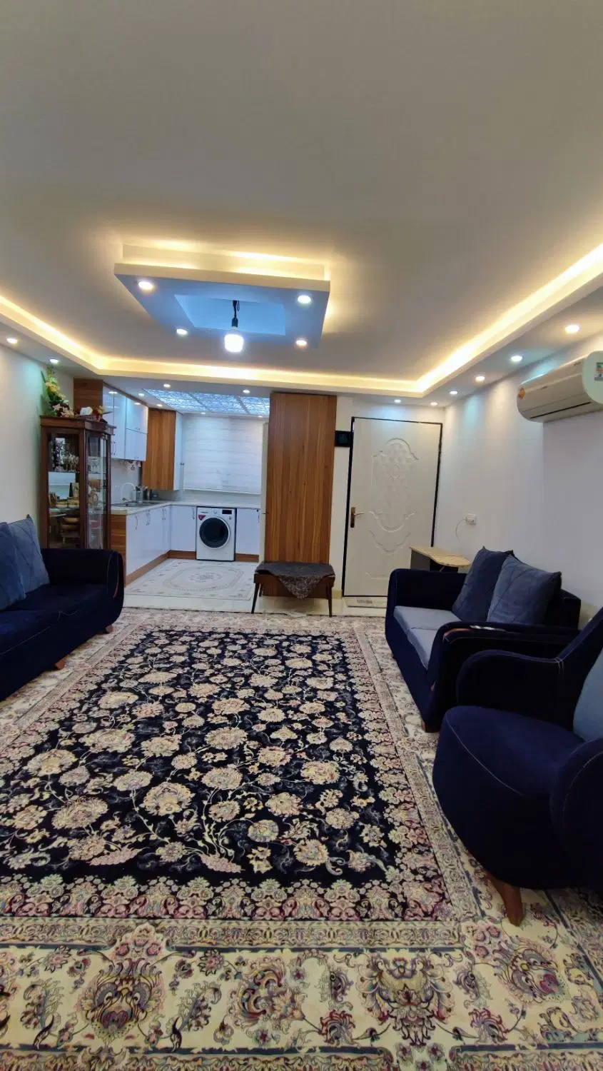 فروش یک واحد آپارتمان دو واحده طبقه همکف