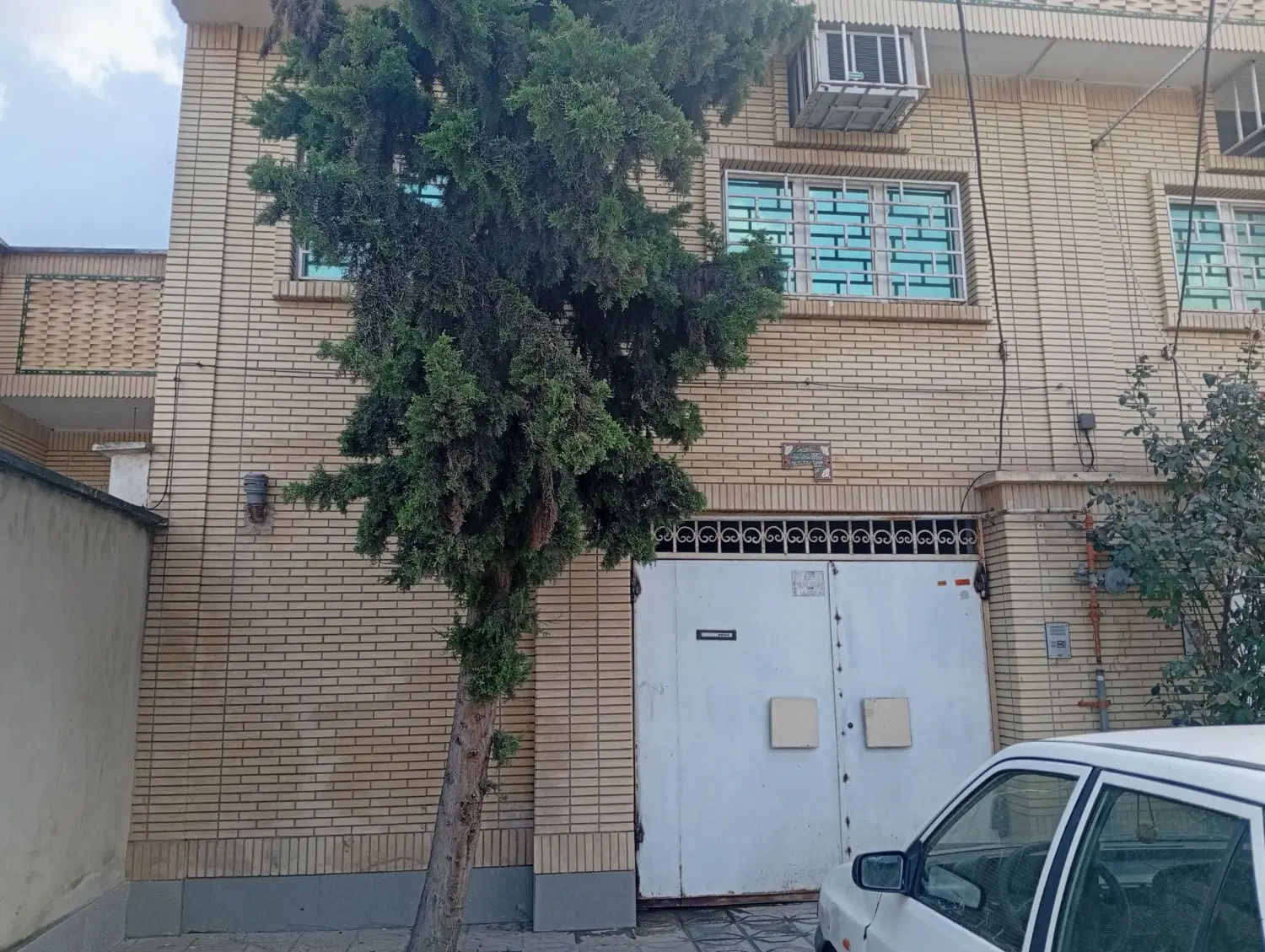 اجاره منزل بهارستان همکف