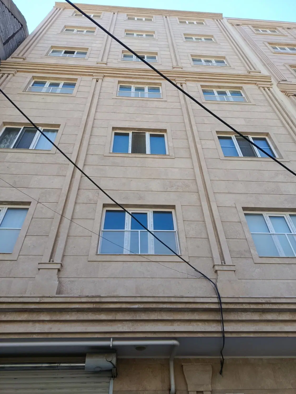 ۱۸۰متر،سه خوابه درمرزداران،نصر