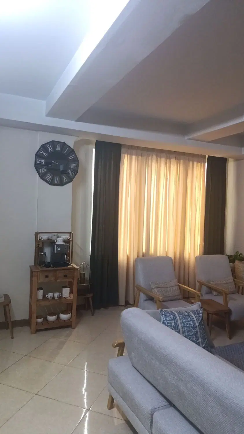واحد آپارتمان .آسمان چیتگر