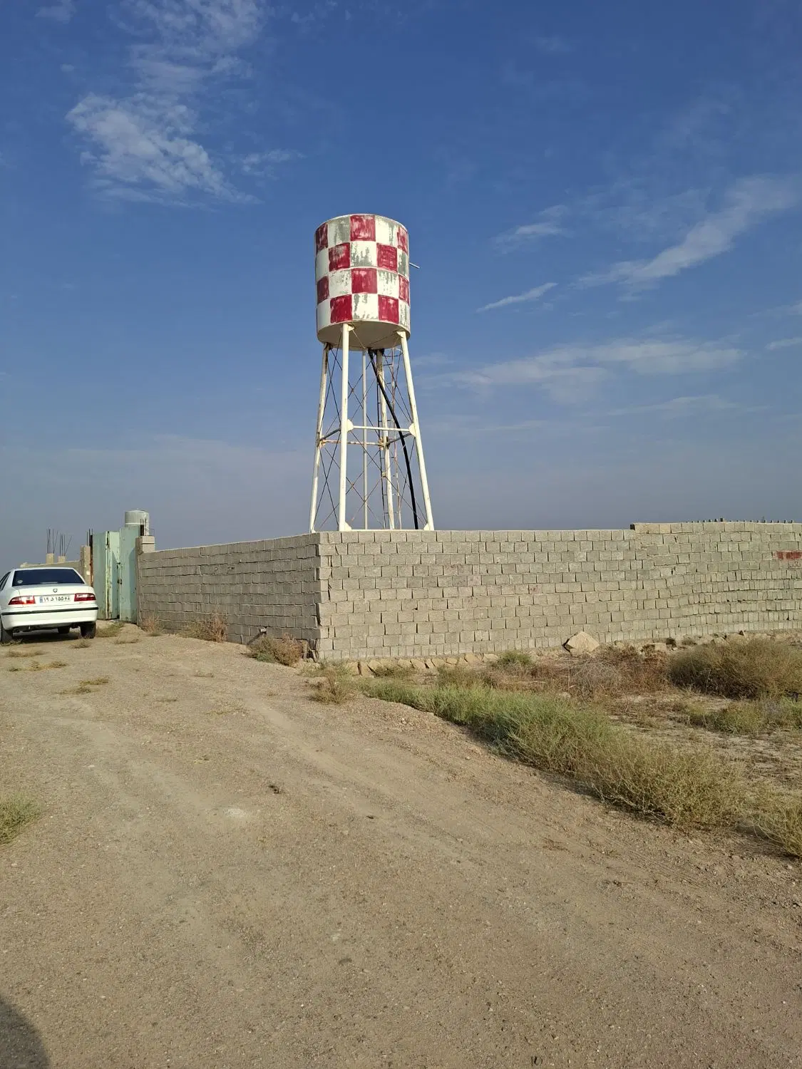 2070 متر سر اتوبان گناوه