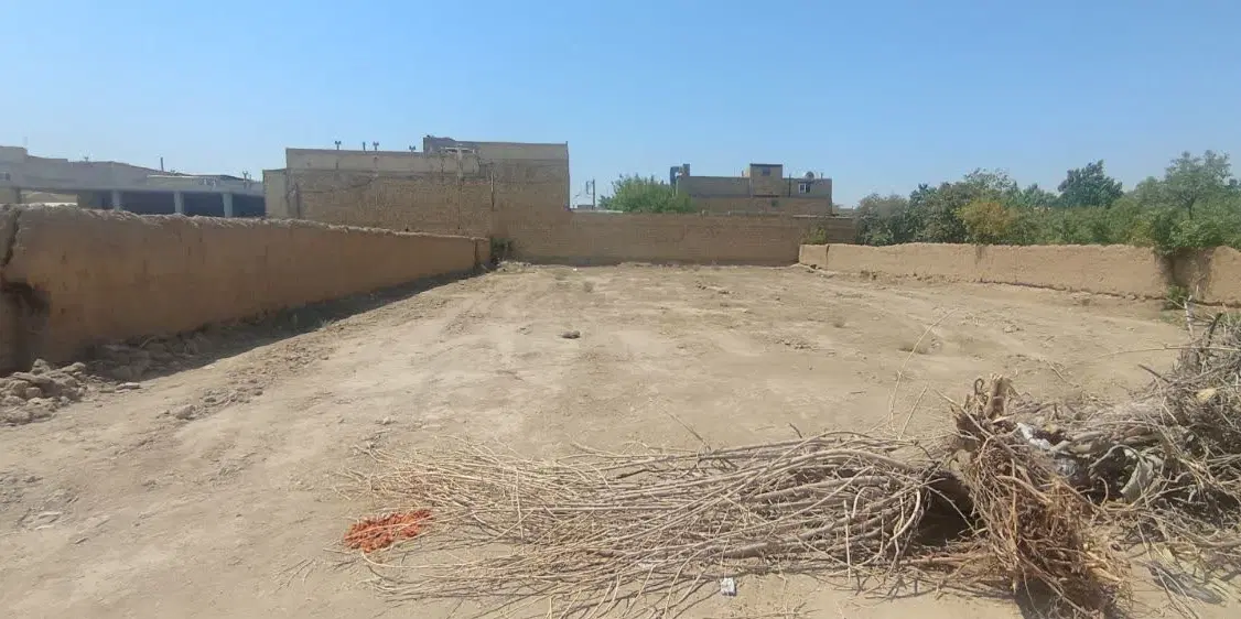 زمین 170 متری