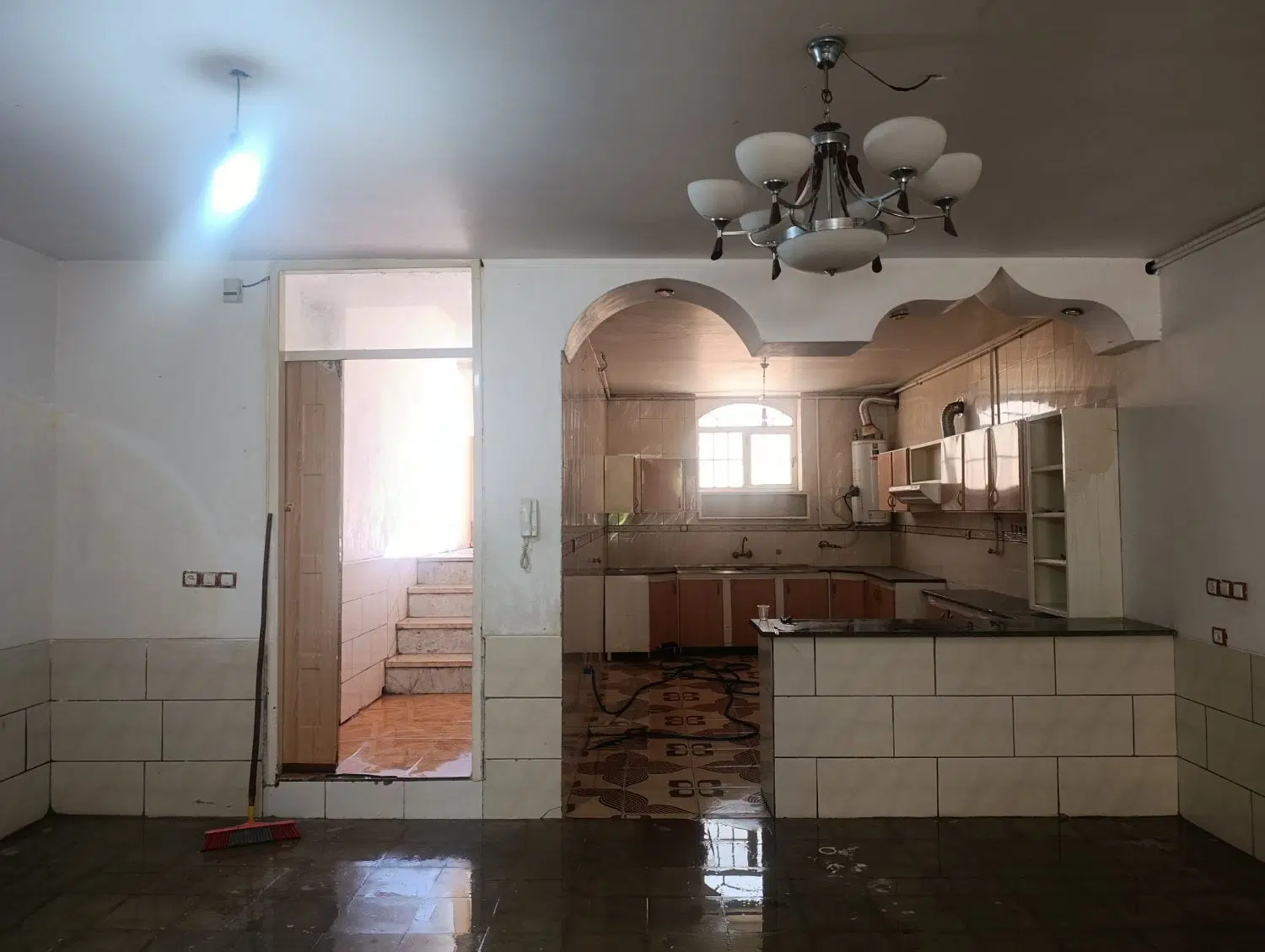 رهن و اجاره ،همکف از دو طبقه