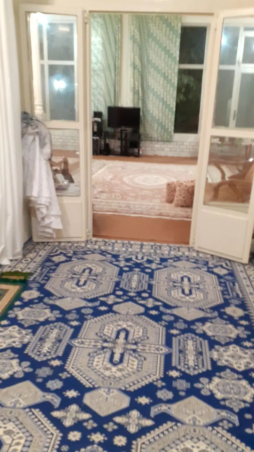 فروش منزل ویلایی ۳۰۰متری