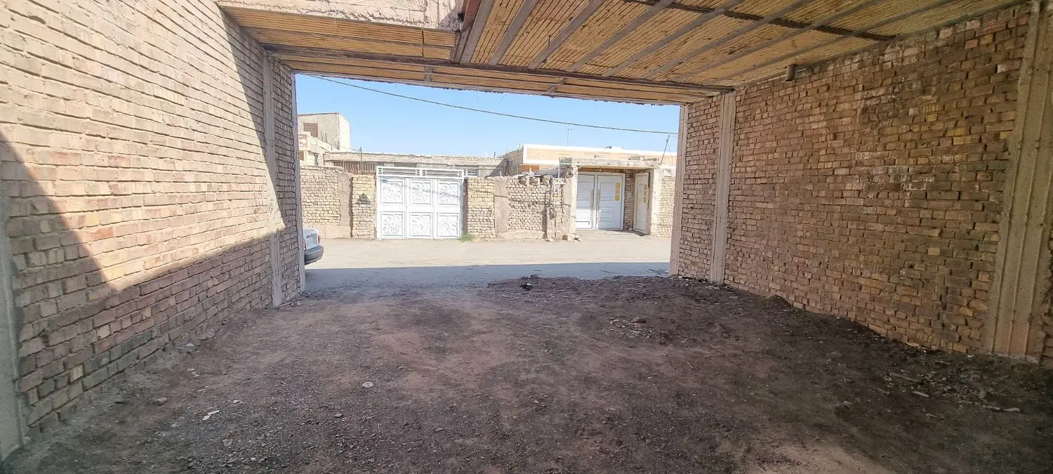 منزل نیمه ساز