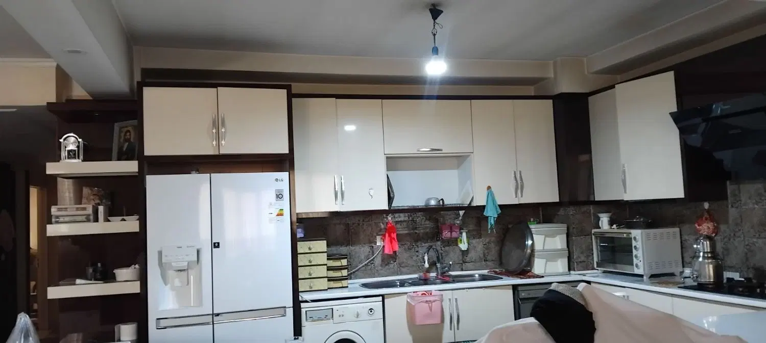 آپارتمان جنوبی ۳خوابه تک واحدی
