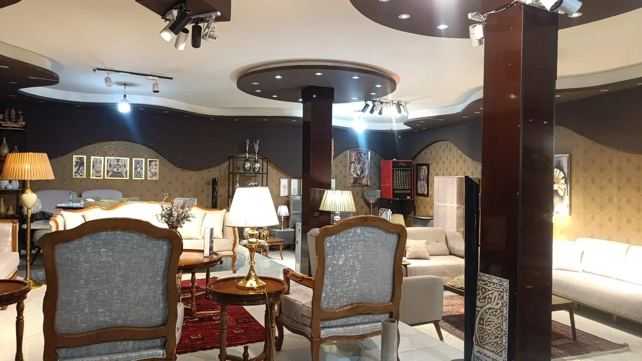 مغازه تجاری بهارستان