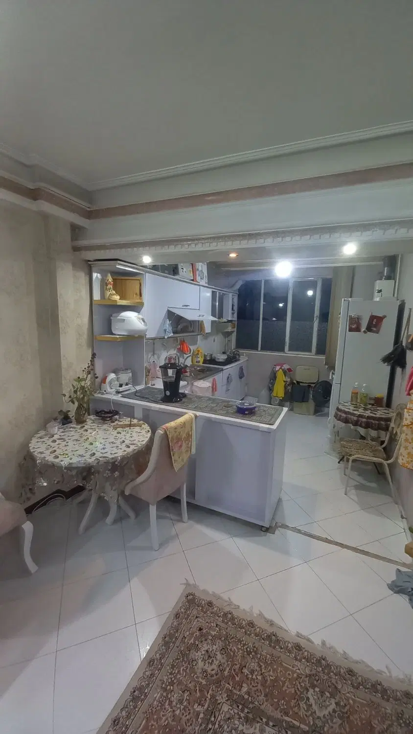 طبقه سوم  باپارکینگ  رستگارمقدم۸