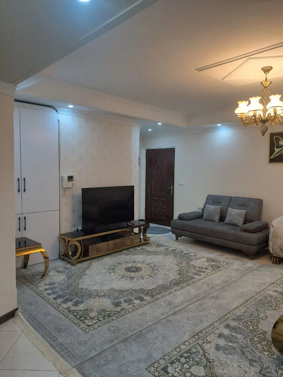 آپارتمان ۶۵متری ۲۱۲ شرقی